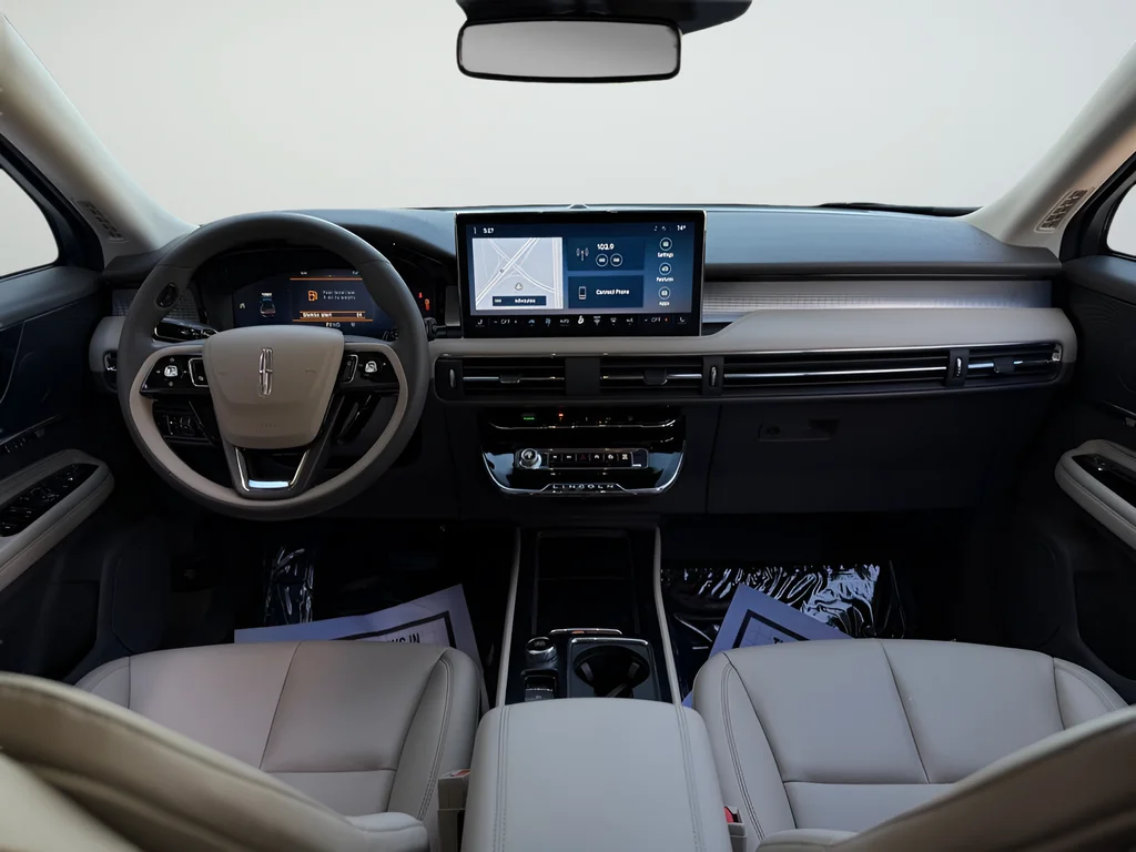 Used 2023 Blue Lincoln Standard image 25
