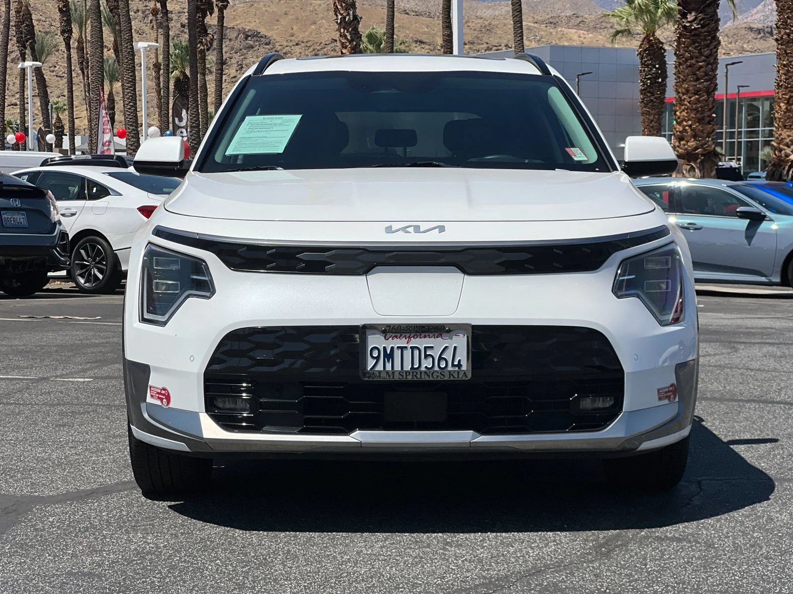 Certified Used 2023 White Kia Wave image 8