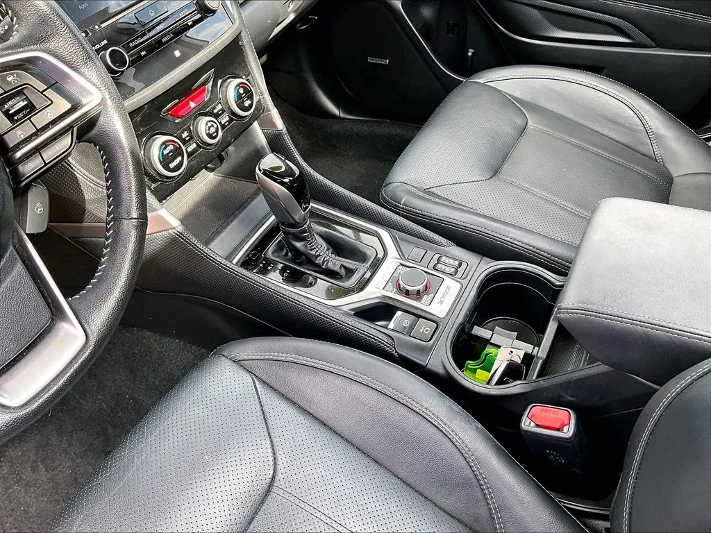 Used 2020 White Subaru Limited image 21