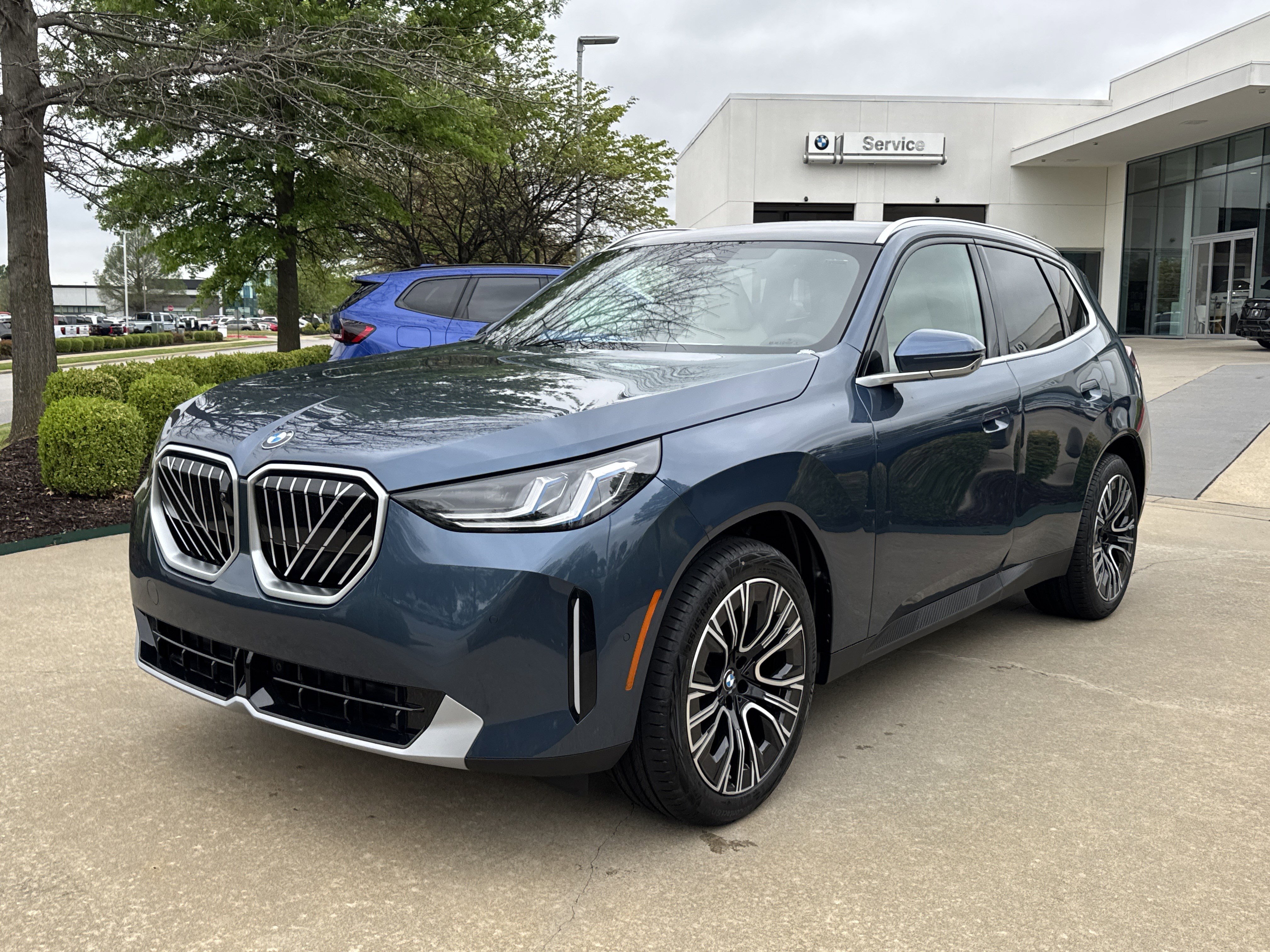 2026 BMW X3 30 XDRIVE's photo