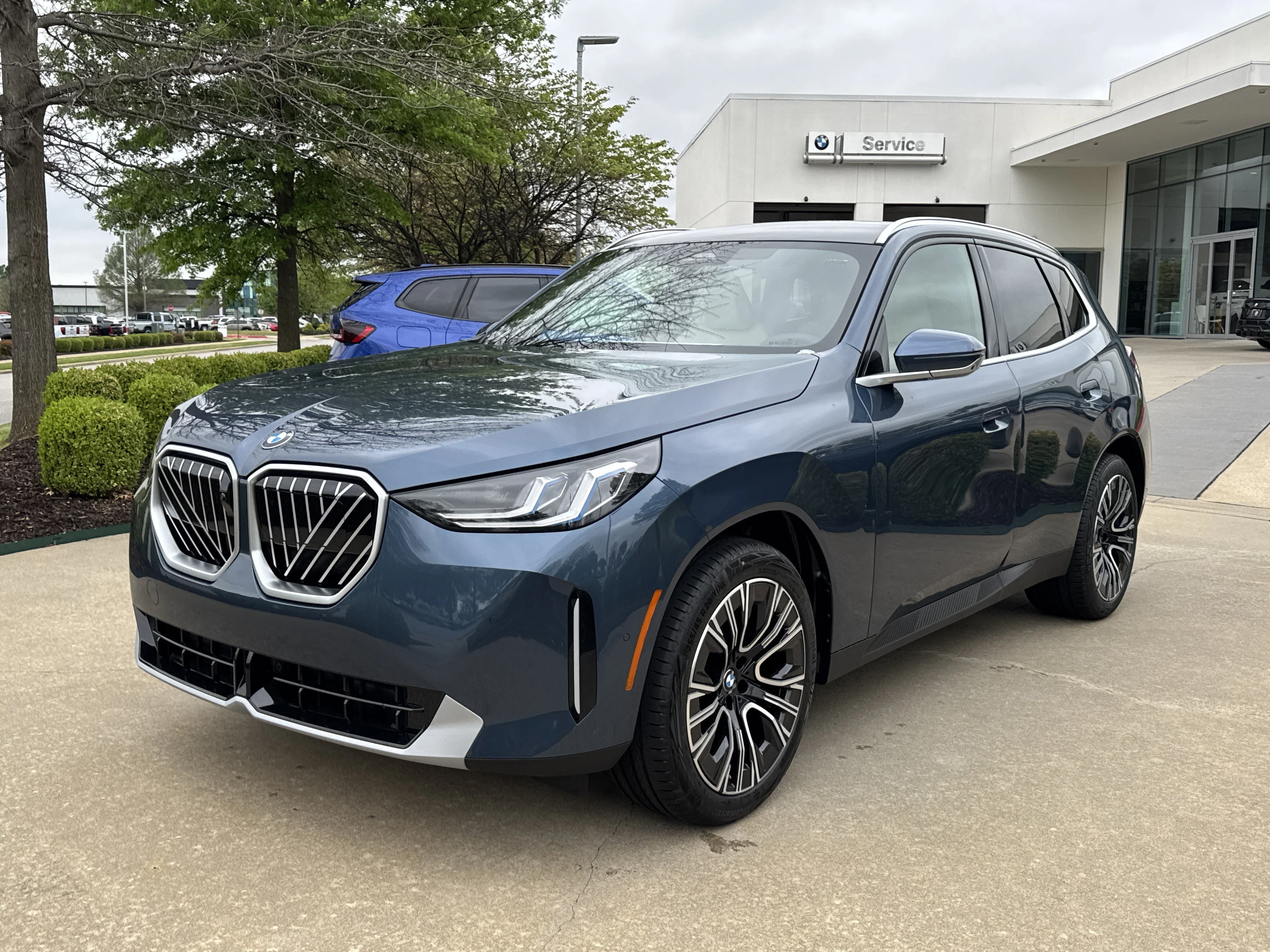 2026 BMW X3 30 XDRIVE's photo