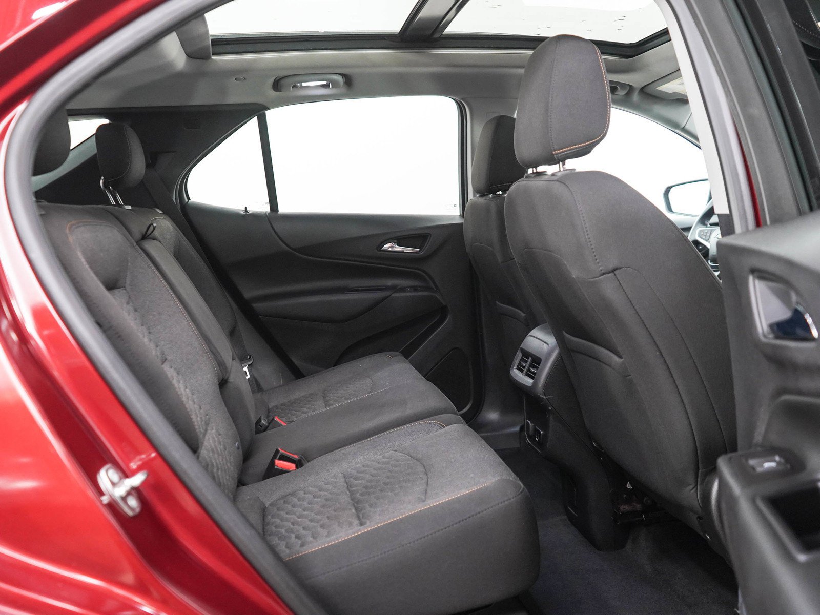 Used 2018 Cajun Red Tintcoat Chevrolet AWD 4dr LT w/2LT image 13