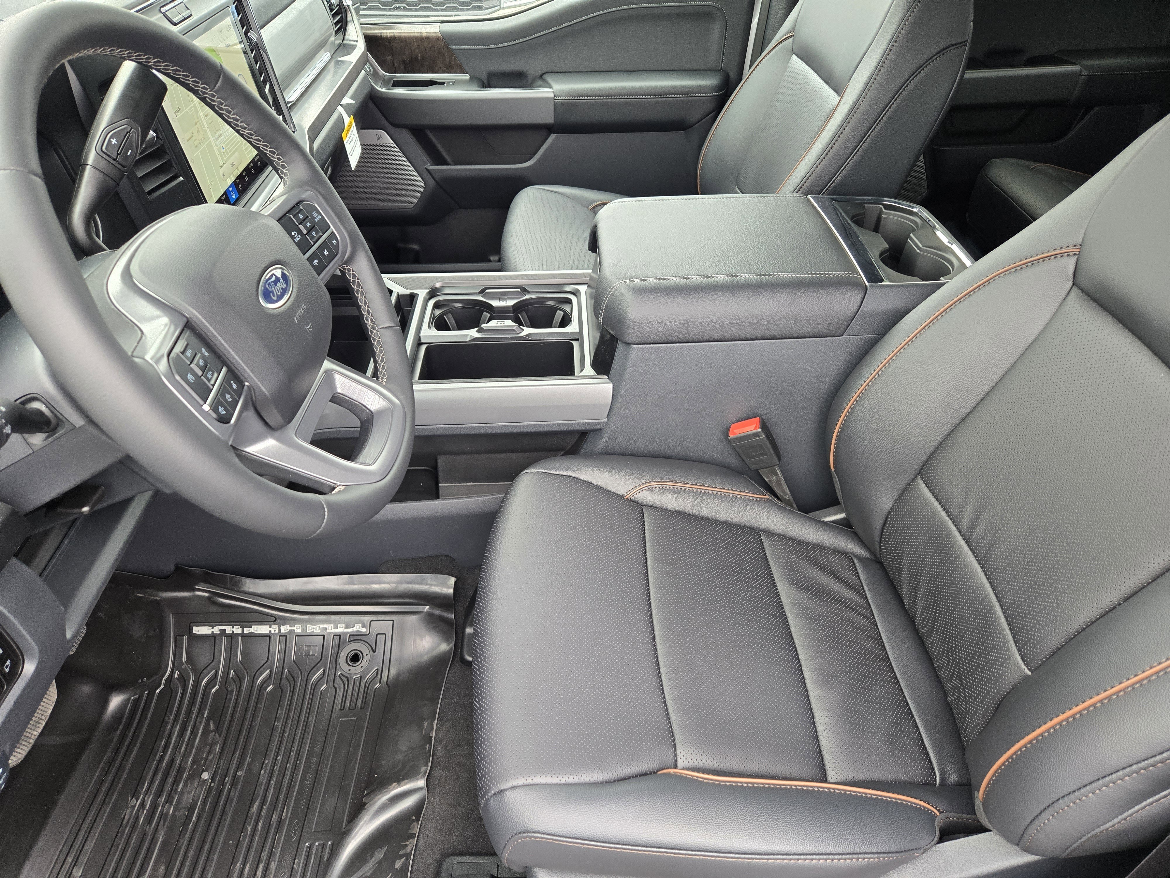 New 2026 Oxford White Ford F-250 Lariat image 8
