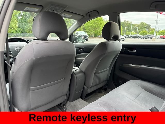 Used 2006 Silver Toyota Base image 19