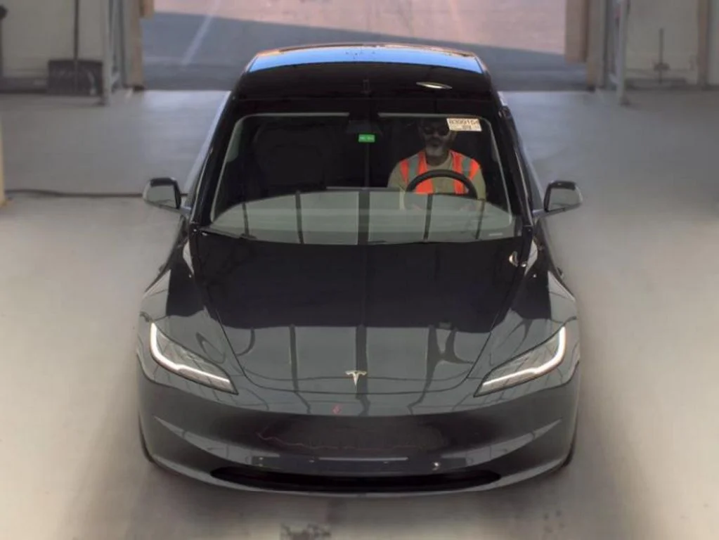 Used 2025 Tesla Model 3 Long Range with VIN 5YJ3E1EA5SF887962 for sale in Parma, OH