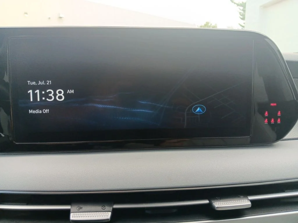Used 2025 Typhoon Silver Hyundai SEL image 19