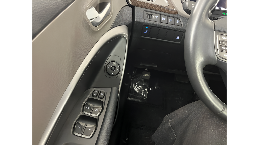 2017 Hyundai Santa Fe Sport - Photo 23