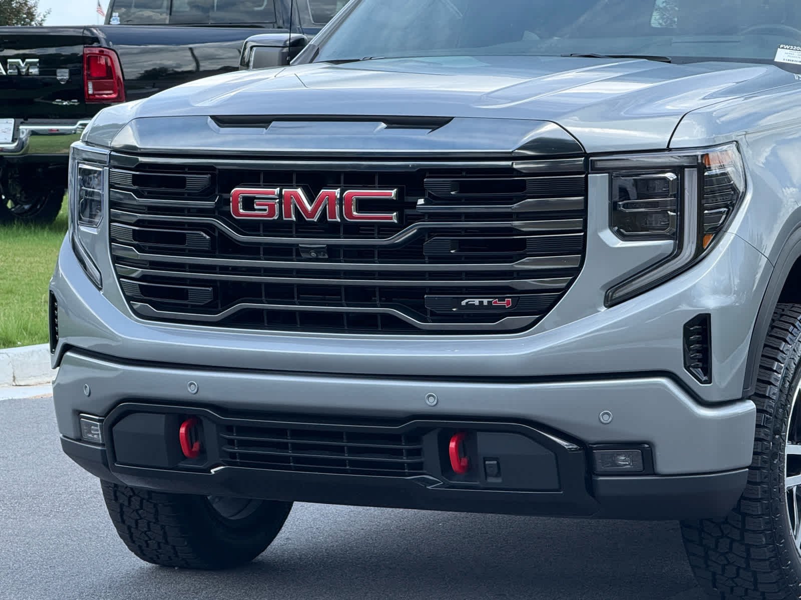 Used 2023 Sterling Metallic GMC AT4 image 9