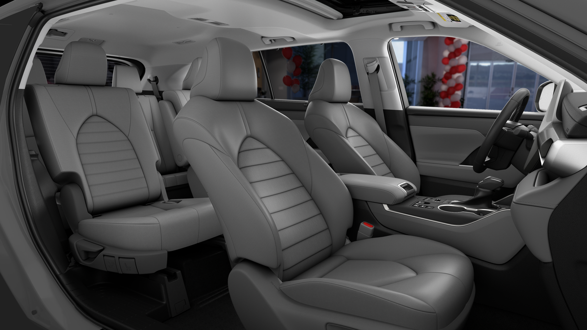 New 2026 Midnight Black Metallic Toyota XLE image 33