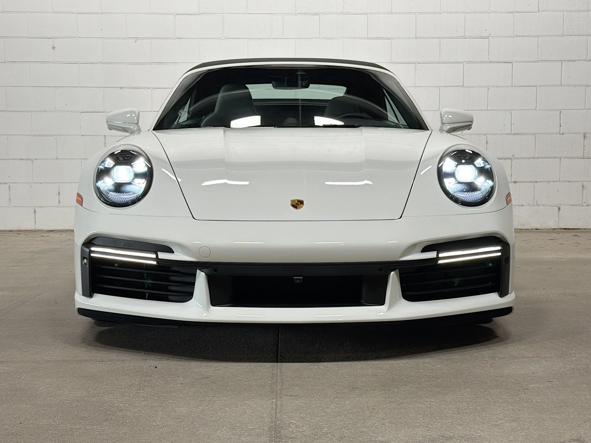 Certified Used 2024 White Porsche Turbo image 9