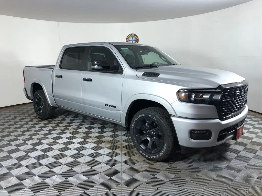 New 2026 Silver Zynith Exterior Paint RAM Big Horn/Lone Star image 18