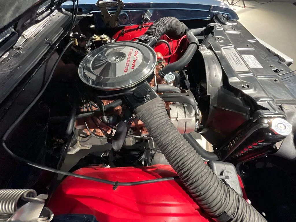 Used 1969  Oldsmobile  image 34
