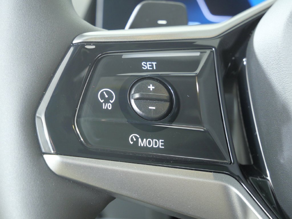 Used 2026 Dune Grey Metallic BMW 30 xDrive image 40