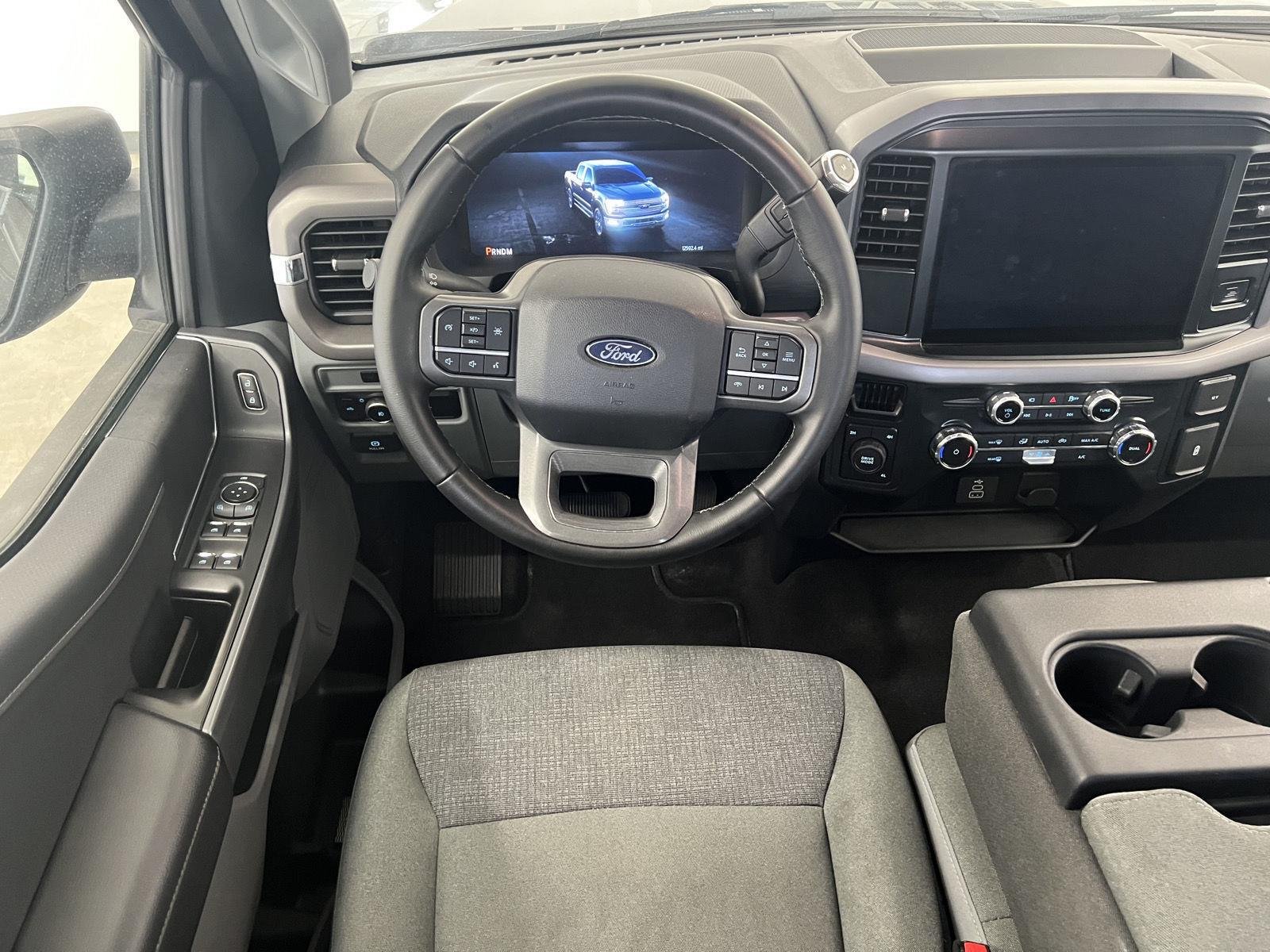 2025 Ford F-150 XLT - Photo 29