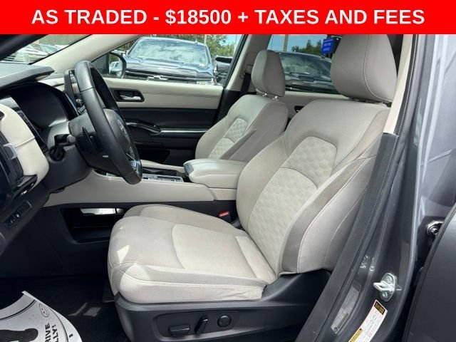 Used 2022 Gray Nissan SV 2WD image 14