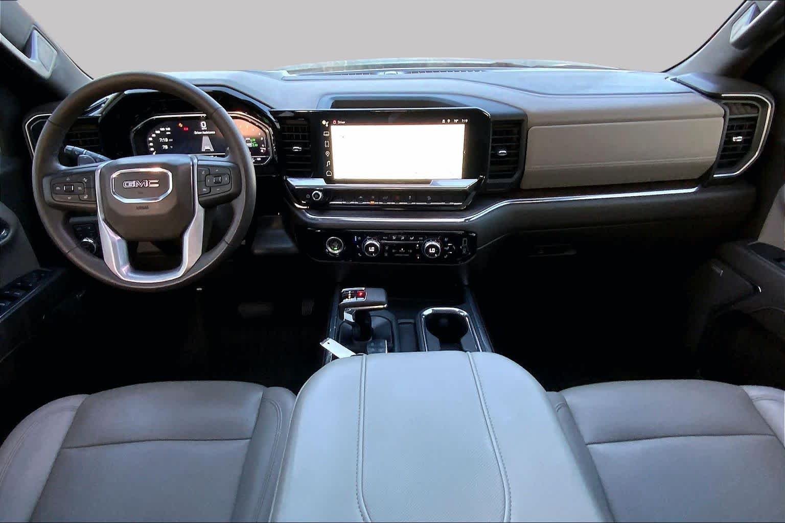Used 2023 Onyx Black GMC SLT image 15