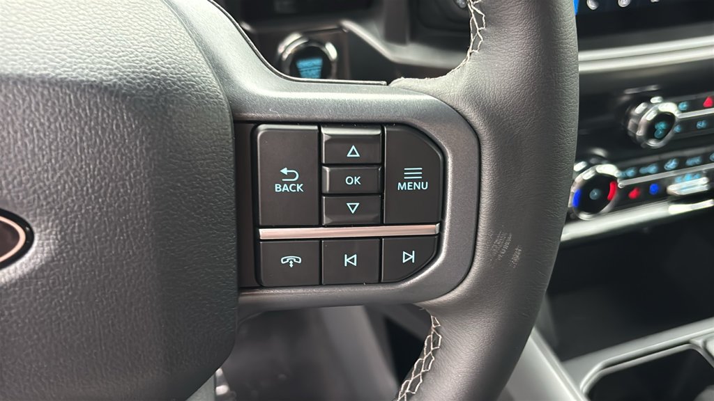 New 2026 Iconic Silver Metallic Ford Lariat image 15