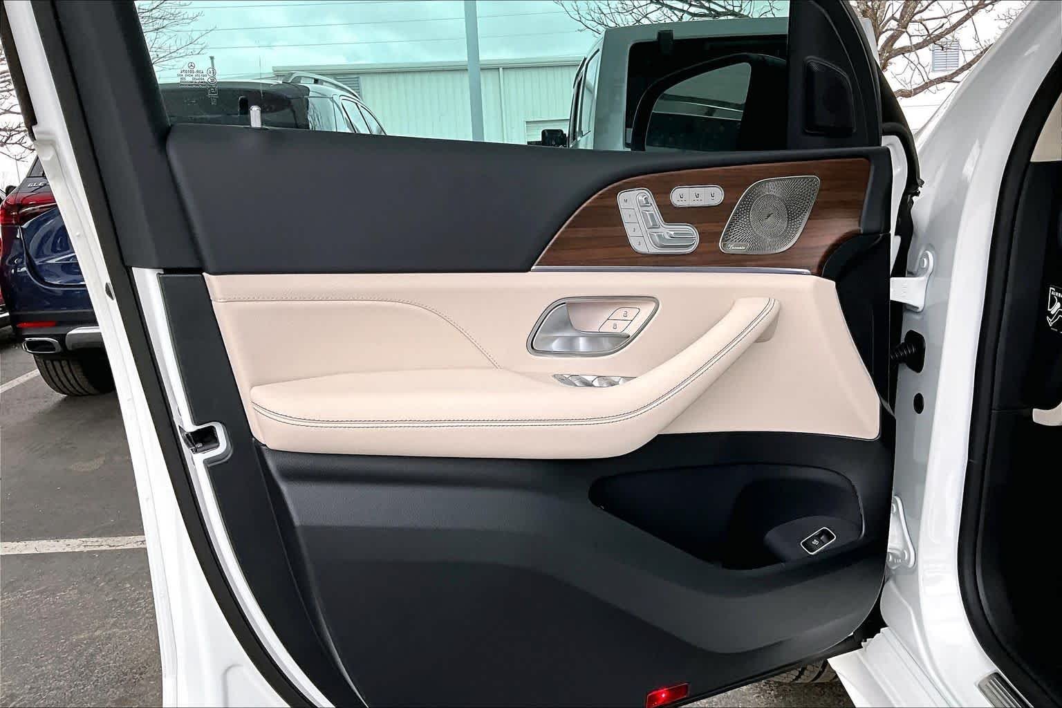 New 2026 Polar White Mercedes-Benz GLE 350 image 15