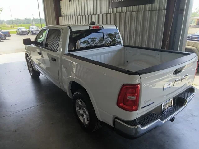 New 2026 Bright White Clearcoat RAM Big Horn/Lone Star image 15