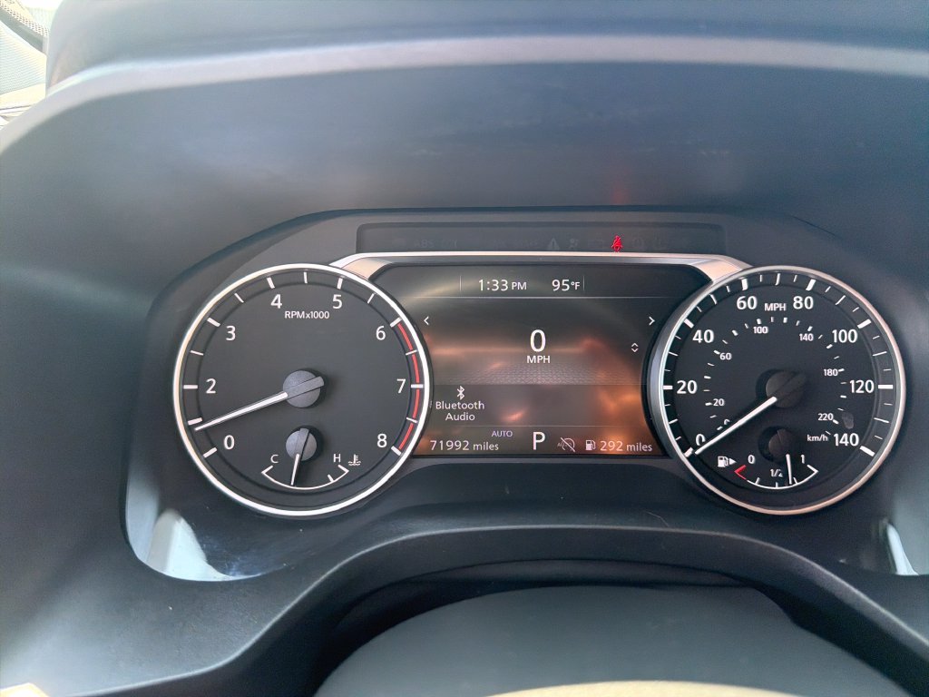 Used 2024 Gray Nissan SV image 18
