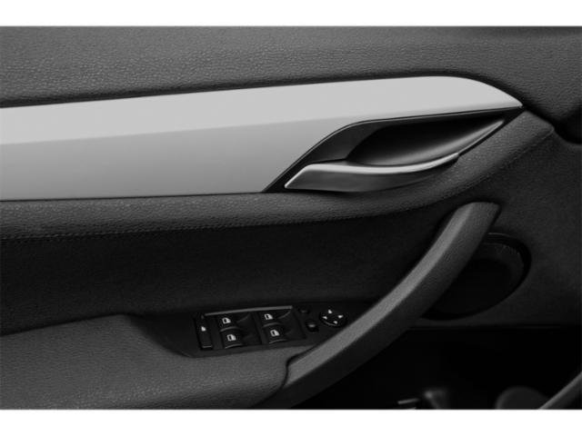 Used 2015 Alpine White BMW sDrive28i image 19