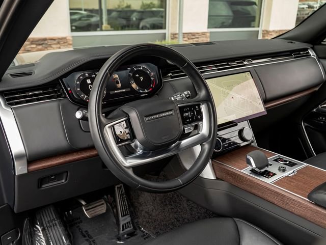 Used 2023 Santorini Black Metallic Land Rover SE image 16