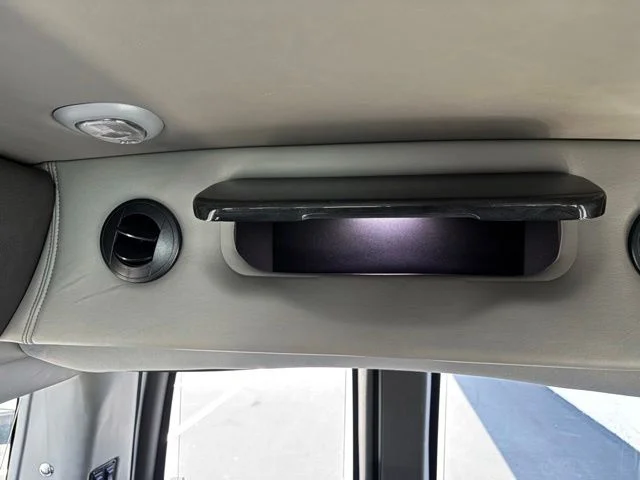 Used 2020 Summit White GMC Explorer Limited SE image 45