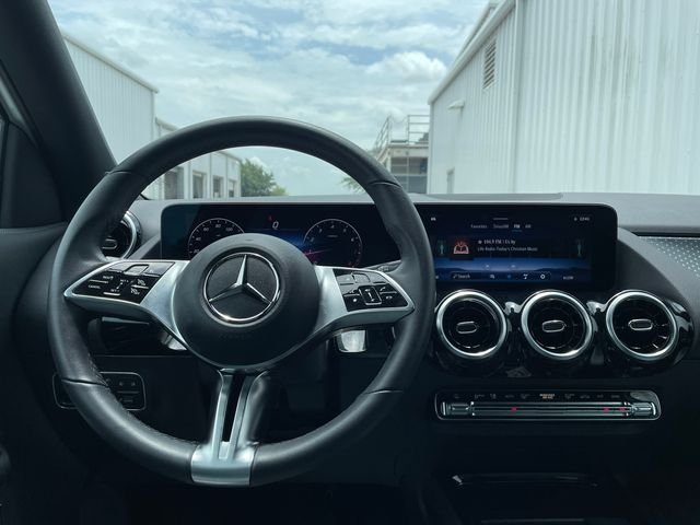 Certified Used 2026 White Mercedes-Benz GLA 250 image 4