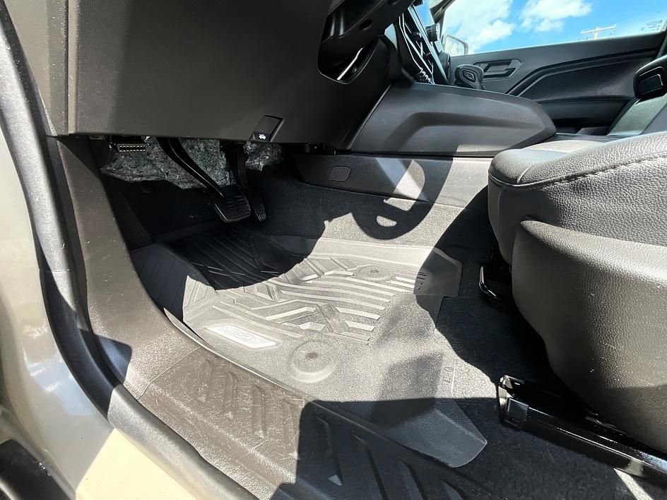 Used 2024 Beige Chevrolet Trail Boss image 17