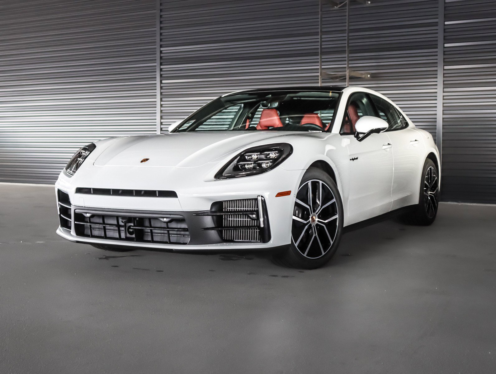 New Porsche Panamera in Ontario | Porsche Ontario