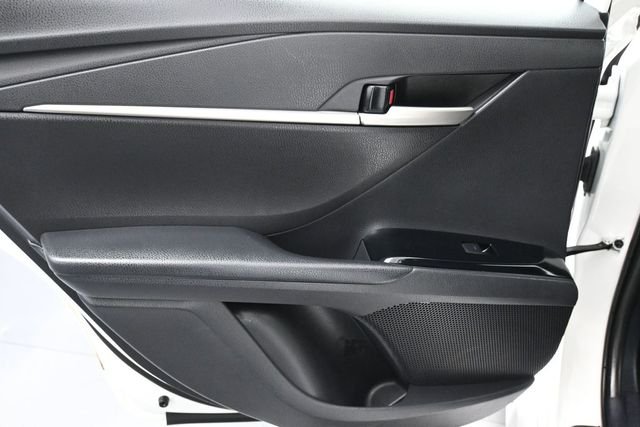 Used 2025 White Toyota LE image 9
