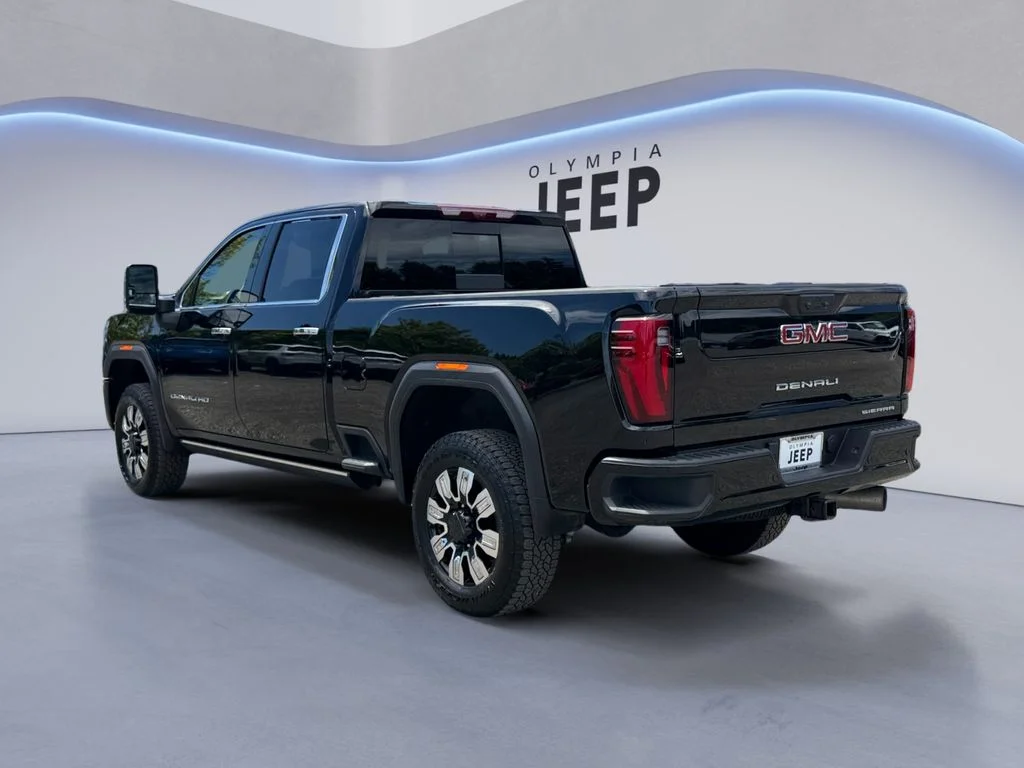 Used 2025 Black GMC Denali image 3