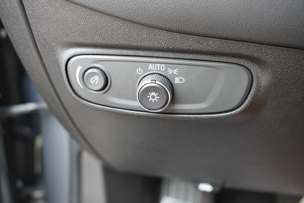 2018 Chevrolet Equinox LT - Photo 25