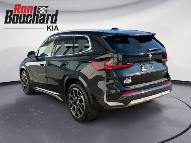 Used 2023 Black BMW xDrive28i image 4