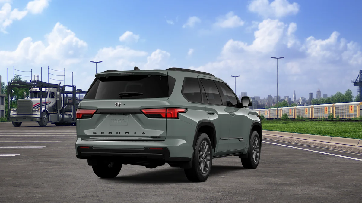 New 2026 Lunar Rock Toyota Platinum image 9
