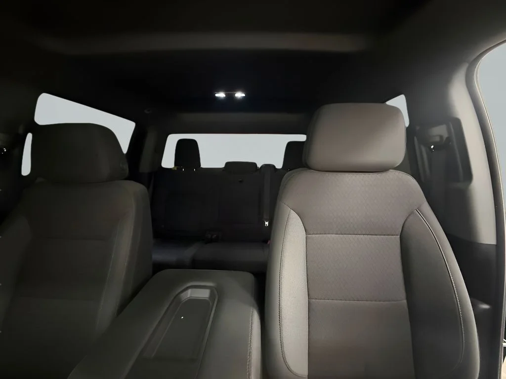 Used 2023 Black Chevrolet Custom image 27