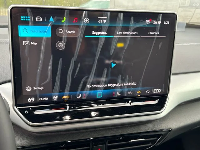 New 2026 Opal White Pearl Volkswagen Pro image 39