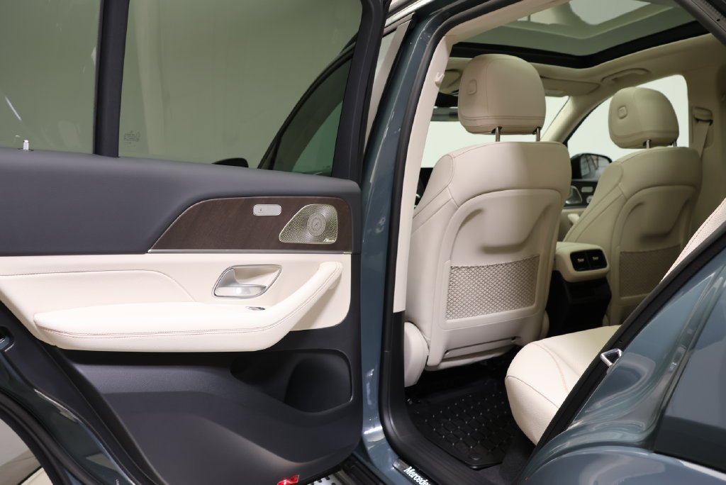 Used 2027  Mercedes-Benz GLE 350 image 45
