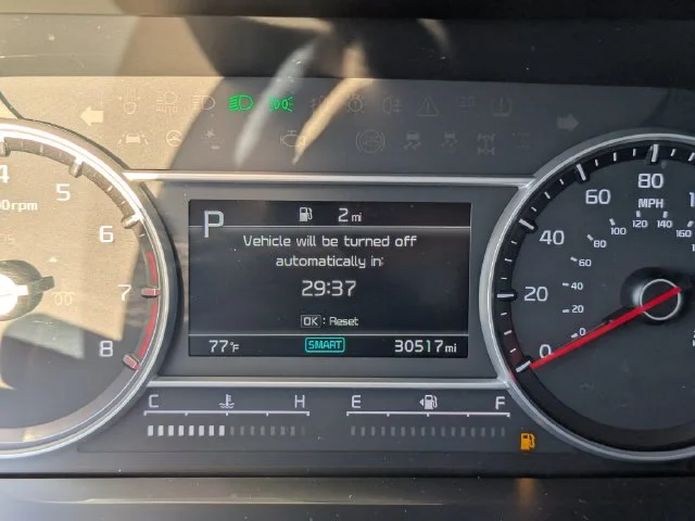 Used 2023 White Kia S image 33