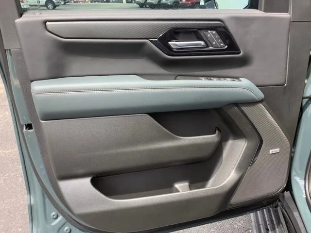 2026 GMC Yukon XL AT4 - Photo 12