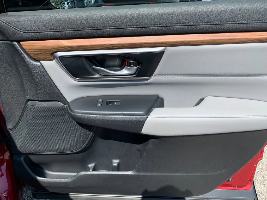 Used 2022 Red Honda Touring image 19