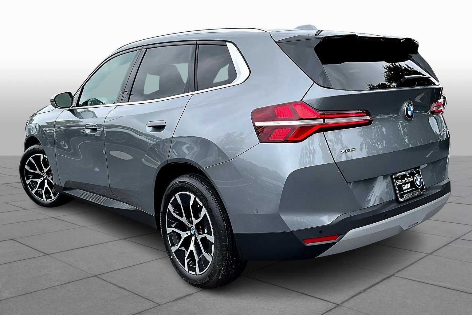 New 2026 Skyscraper Grey Metallic BMW 30 xDrive image 12