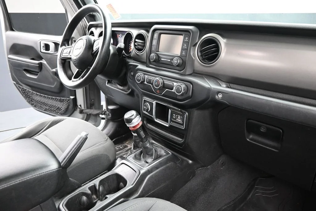 2021 Jeep Gladiator Sport - Photo 33