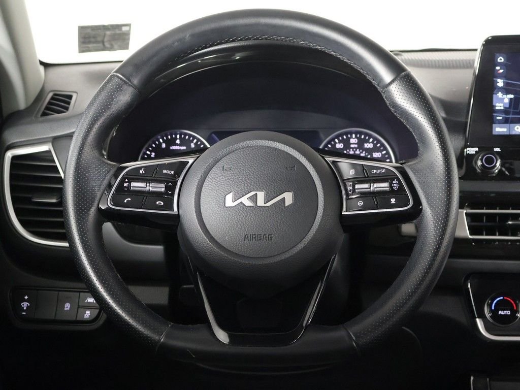 2023 Kia Seltos SX - Photo 38