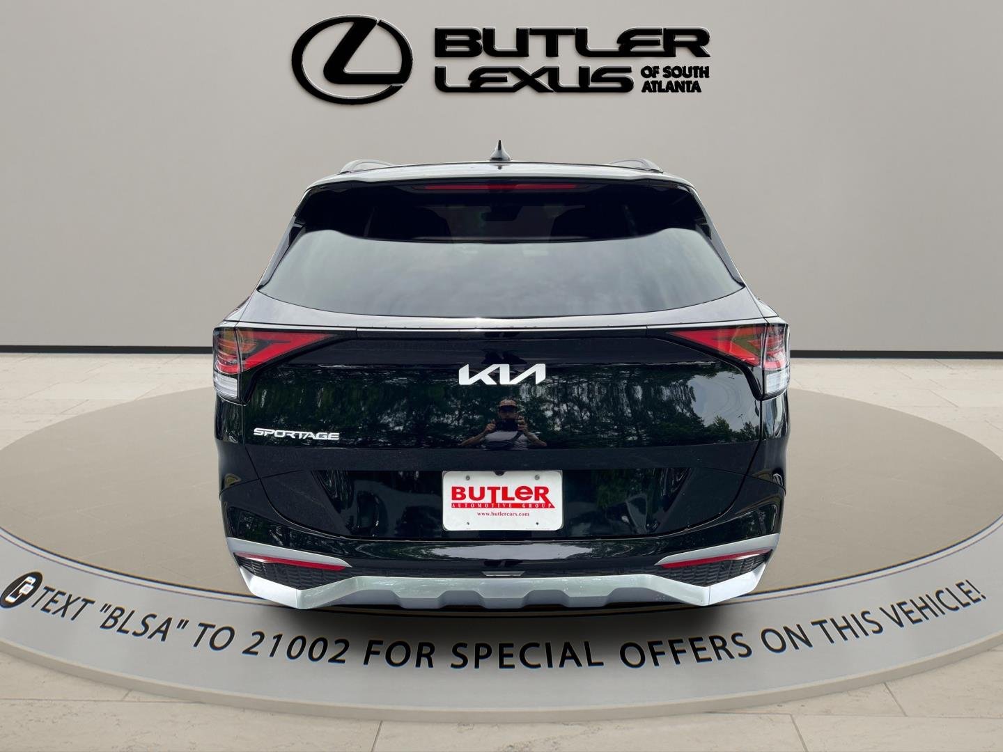 Used 2025 Ebony Black Kia SX-Prestige image 6