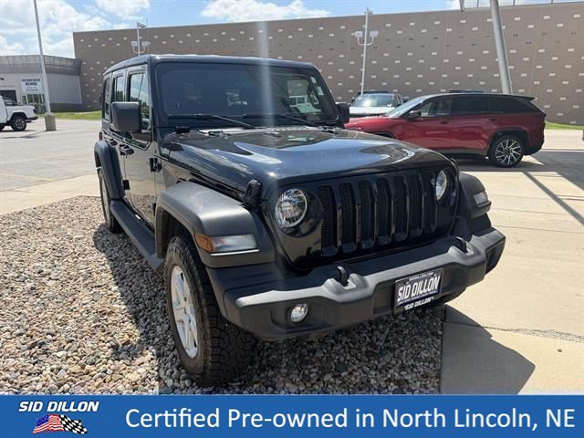 Used 2020 Black Clear Coat Jeep Sport image 4