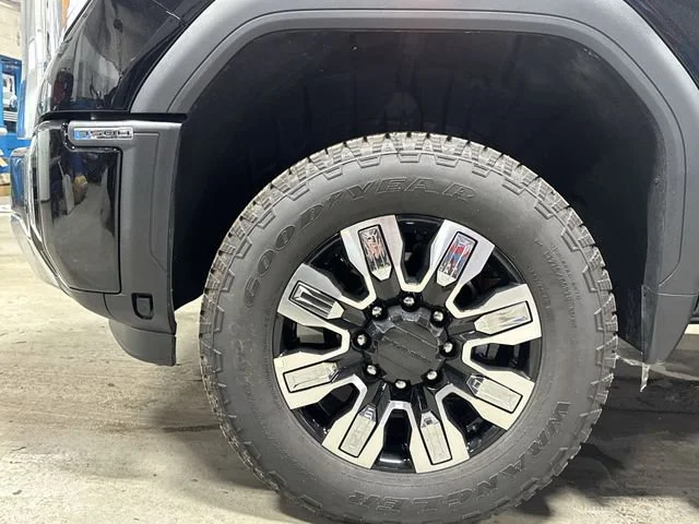 2026 GMC Sierra 3500HD Denali - Photo 35