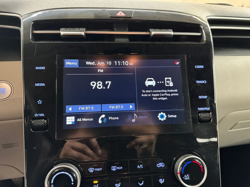 Used 2022 Blue Hyundai SEL image 21