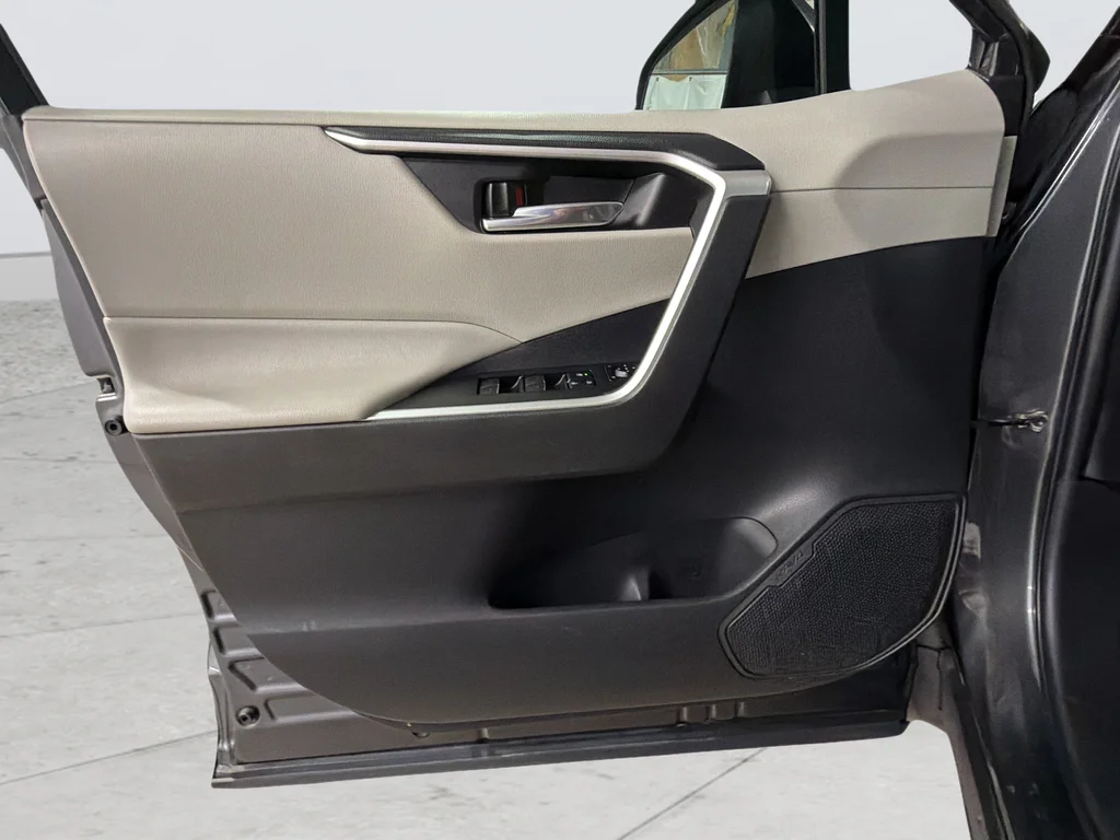 Used 2022 Gray Toyota XLE image 24