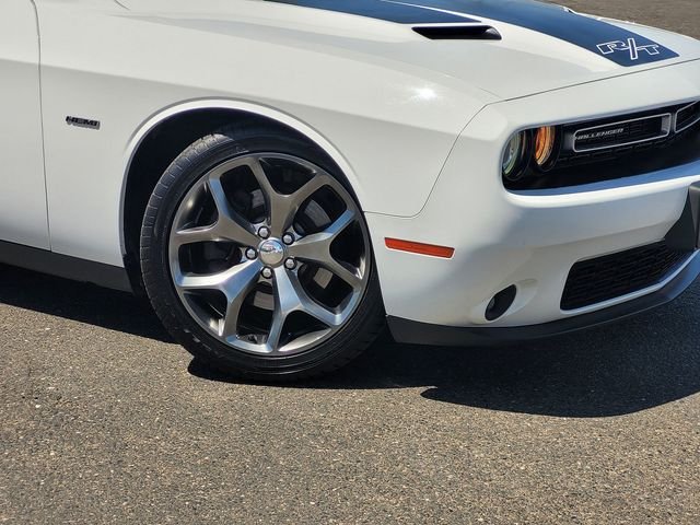 Used 2016 White Dodge R/T image 9